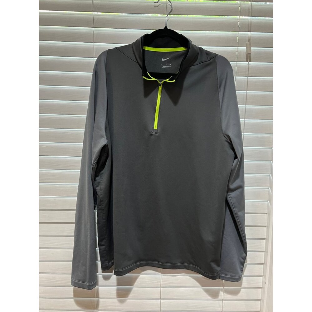 Nike Long Sleeve 1/4 Zip Pullover - Size L